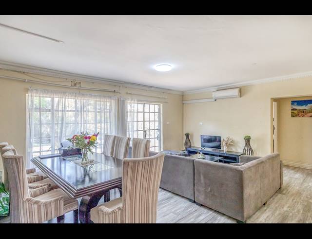 2 BEDROOM APARTMENT RENTED IN RIVONIA